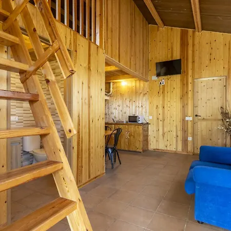 Alos Holiday park